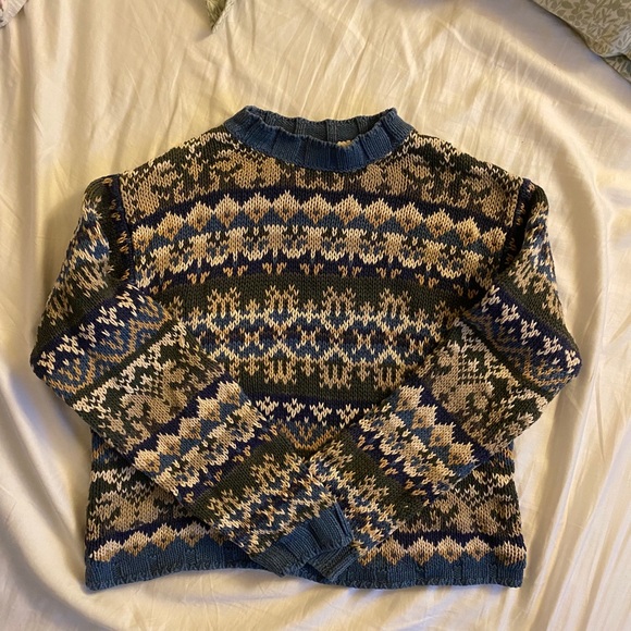 Sweater - Picture 3 of 9